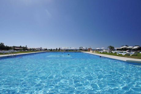  appartement à vendre dans cabopino marbella swimming pool
